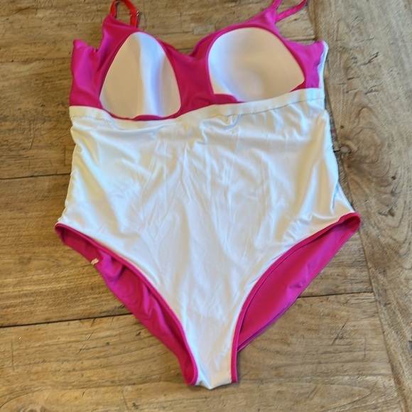 Summersalt The Marina One-Piece in Multi Colorblock Red Pink White SZ 22 - Picture 9 of 13